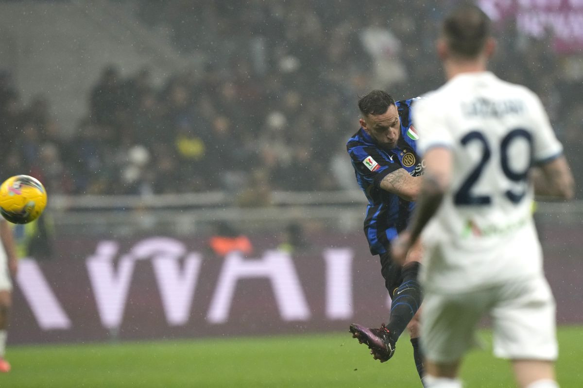 Majstorija Arnautovića i hladnokrvnost Calhanoglua dovoljni za polufinale Kupa Italije