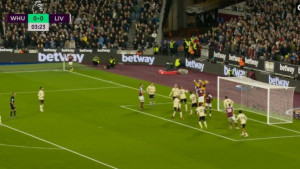 Alisson primio gol direktno iz kornera nakon velike greške