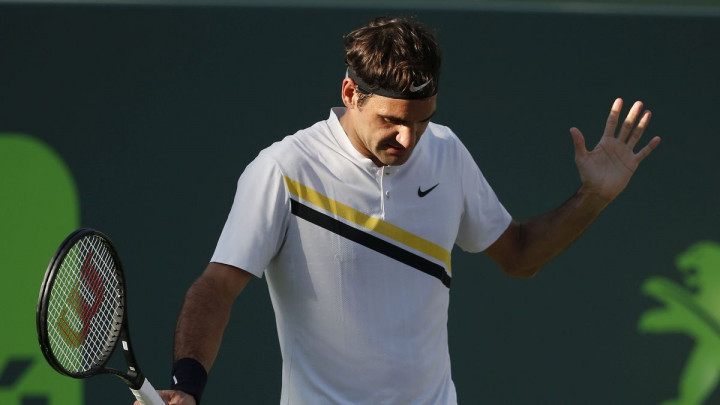 Federer se vratio na teren i jedva pobijedio Mischu Zvereva