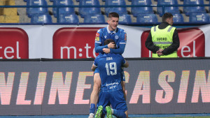 Hodžićev transfer je gotova stvar, klub treba još da odradi jednu stvar
