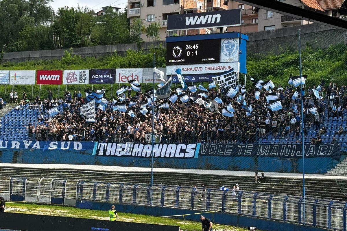 Grbavica se prisjetila najveće legende FK Željezničar - Ivice Osima Grbavica se prisjetila najveće legende FK Željezničar - Ivice Osima