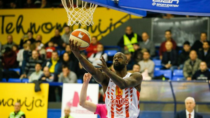 Skromna partija Atića u Zvezdinom poigravanju sa Megom