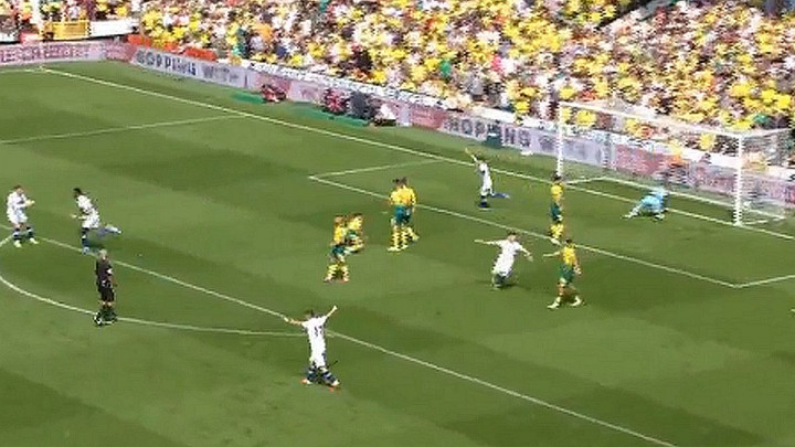 Atomski fudbal na otvaranju meča Norwich - Chelsea: Dva gola za šest minuta!