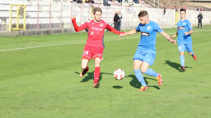 Mladost DK poslala dvojicu igrača u Jedinstvo