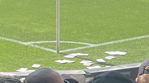 Zvijezdu Premiershipa danas gađali lažnim novcem