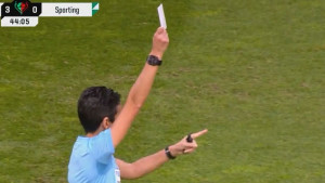 U Portugalu na utakmici pokazan bijeli karton: Da li znate šta znači?