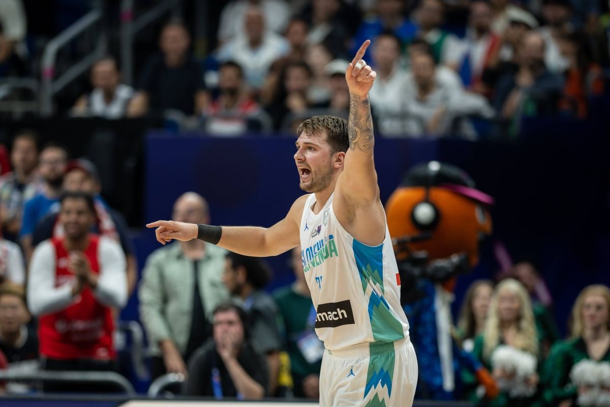Slovenija će biti strah i trepet na Eurobasketu, Luka Dončić doveo tijelo u perfektno stanje! Slovenija će biti strah i trepet na Eurobasketu, Luka Dončić doveo tijelo u perfektno stanje!