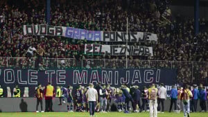 Već na terenu je krenulo ludilo - Večeras na Grbavici spavanja neće biti!