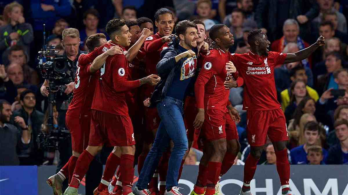 Ovo je njegovih 5 minuta: Navijač Liverpoola sa svojim ljubimcima proslavio zlata vrijedan gol