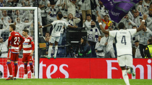 Real Madrid bez većih problema pobijedio Granadu i vratio se na vrh tabele