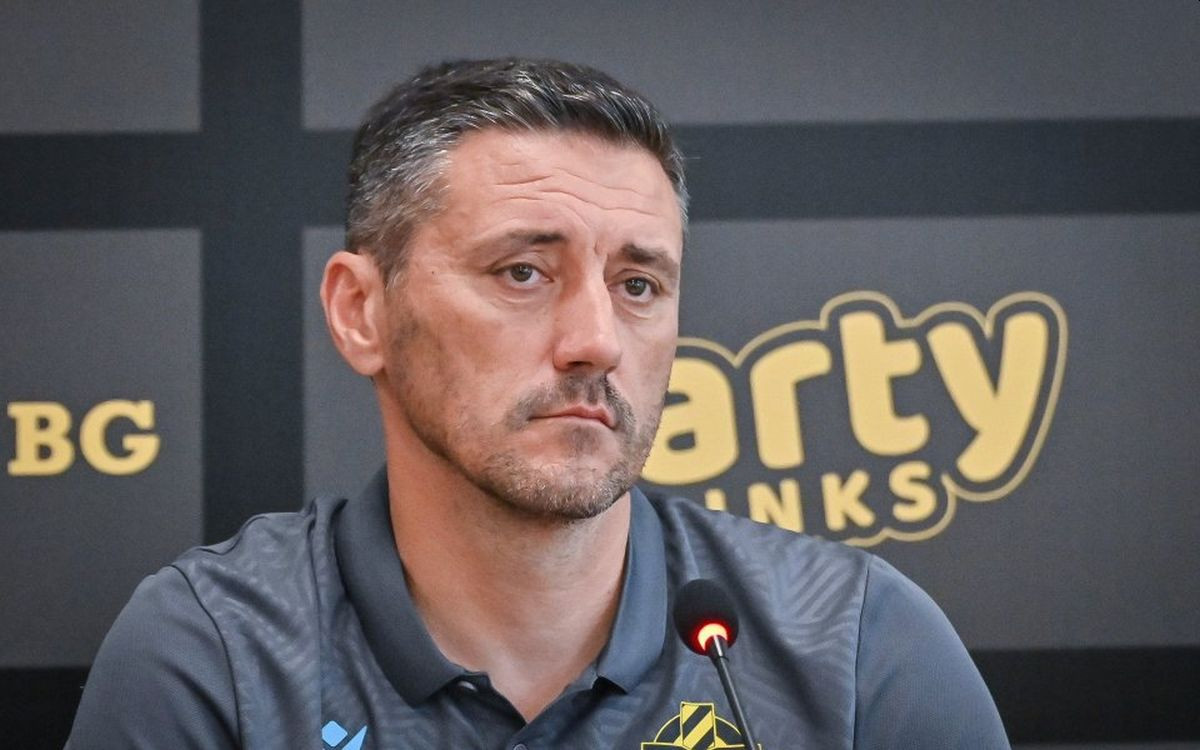 Bivši reprezentativac BiH kratak i jasan: "Srbi i Bugari su seljaci!" Bivši reprezentativac BiH kratak i jasan: "Srbi i Bugari su seljaci!"