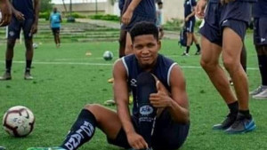 Mladi fudbaler greškom ubijen ispred svoje kuće