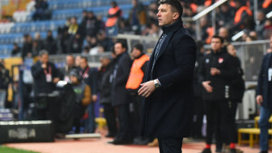 Jakirović uzeo bod Mourinhu, a onda objavio fotografiju sa jasnom porukom!