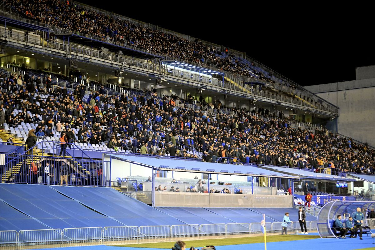 Dinamo priredio hladan tuš svojim navijačima: "Najveće ruglo u Europi" Dinamo priredio hladan tuš svojim navijačima: "Najveće ruglo u Europi"