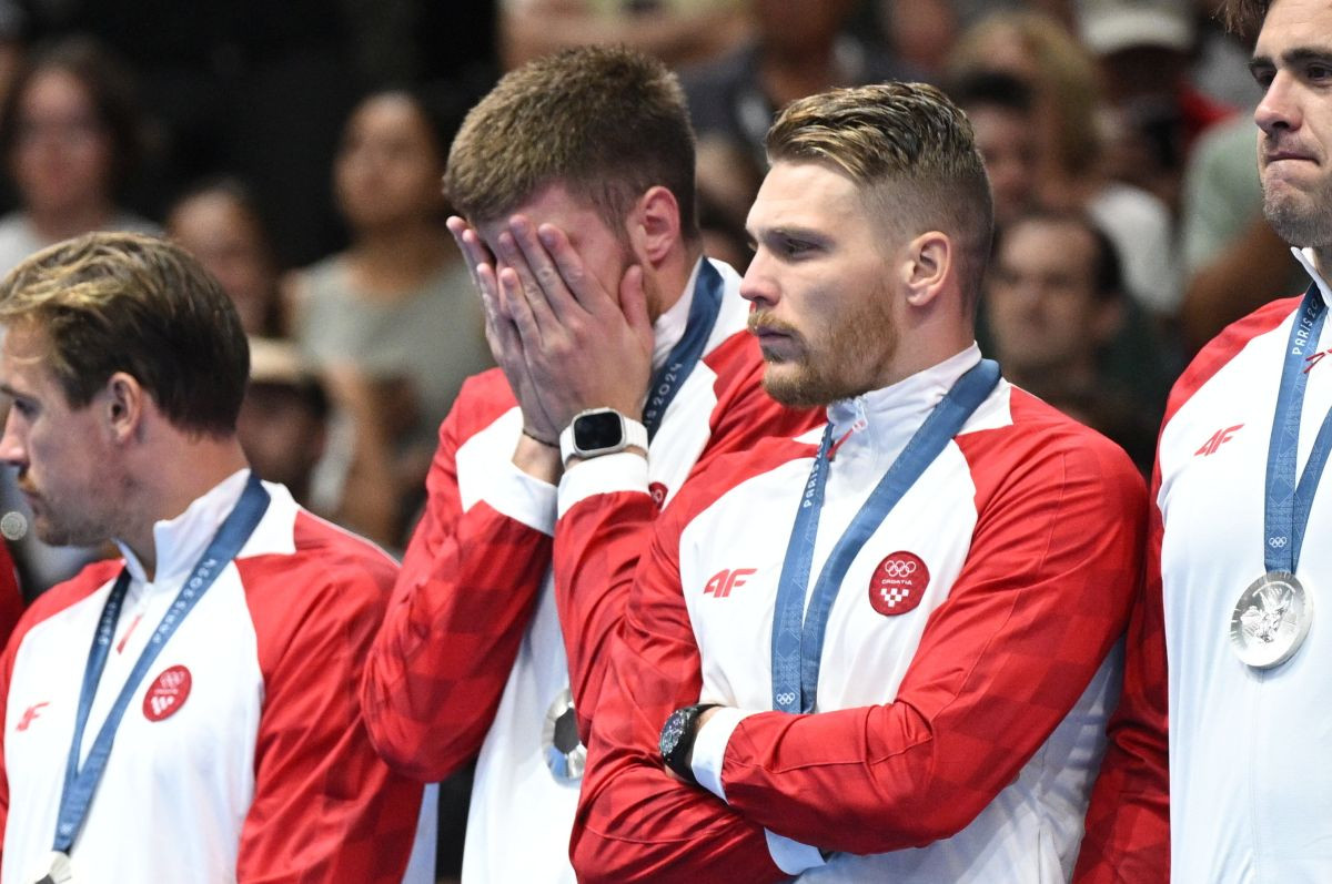 Gledajući kako Srbi primaju zlato hrvatski vaterpolisti očitali lekciju cijelom Balkanu! Gledajući kako Srbi primaju zlato hrvatski vaterpolisti očitali lekciju cijelom Balkanu!