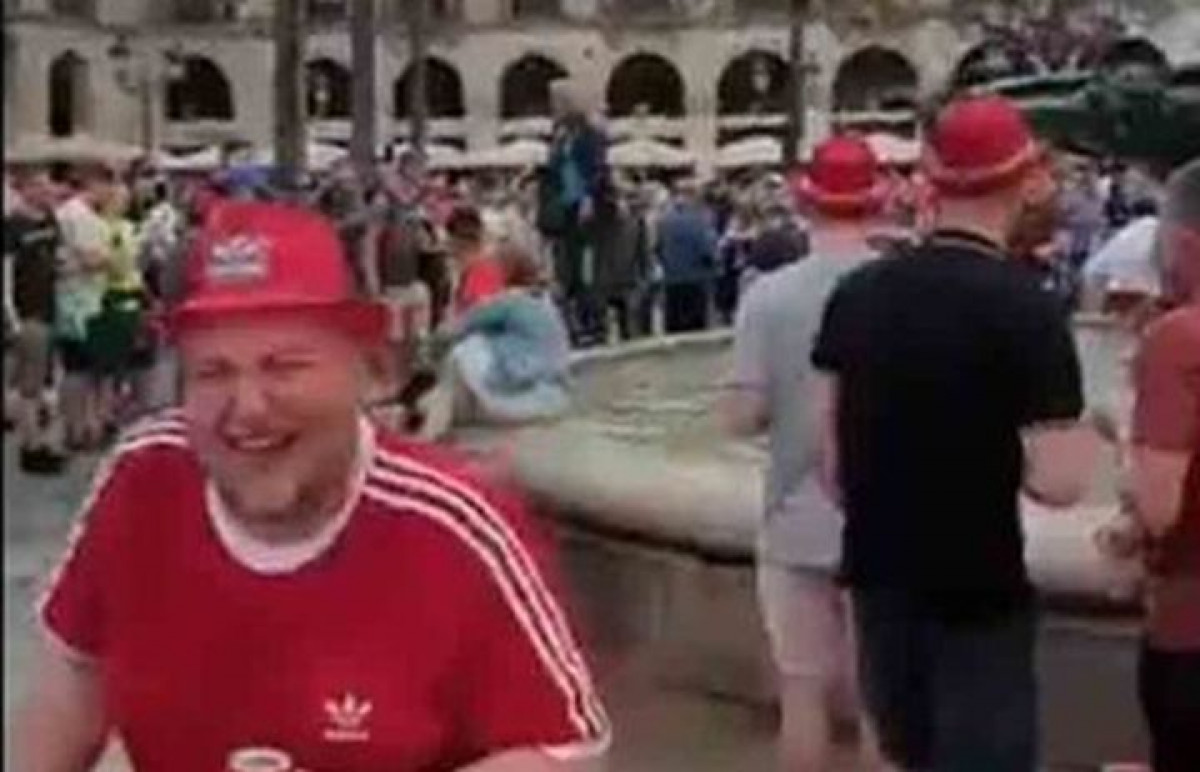 Brutalno iživljavanje navijača Liverpoola nad turistom: Nesretnog starca bacili u fontanu