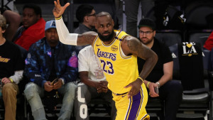 LeBron na raskrsnici: Povratak u Cleveland ili veliki šok u Los Angelesu?
