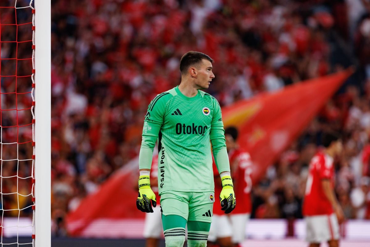 Dominik Livaković je večeras udario šamar Joseu Mourinhu kakav niko nikad nije: "Sad je sve jasno" Dominik Livaković je večeras udario šamar Joseu Mourinhu kakav niko nikad nije: "Sad je sve jasno"