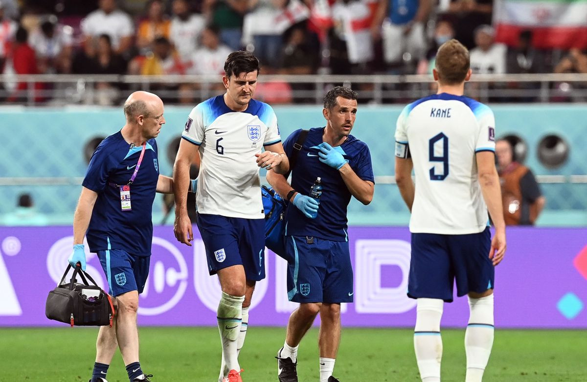 Meč Engleska - Iran produžen 24 minute: Razlog su povrede i izmjene, ali i nova naredba iz FIFA-e Meč Engleska - Iran produžen 24 minute: Razlog su povrede i izmjene, ali i nova naredba iz FIFA-e
