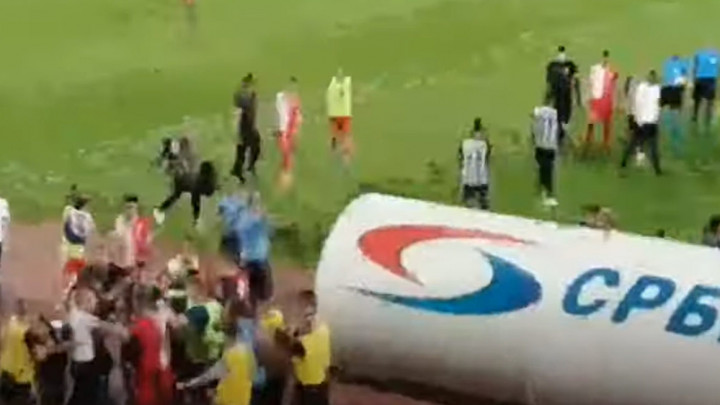 Tuča po završetku meča Vojvodina - Partizan