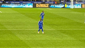 Za Leicester debitovao dječak, nije smio čak nositi sponzora na dresu