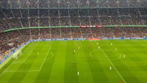 Scene koje će obići svijet: Cijeli Camp Nou je u desetoj minuti skandirao samo jedno ime!