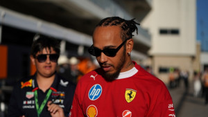 Schumacher šokirao javnost: Ferrari treba otpustiti Hamiltona?