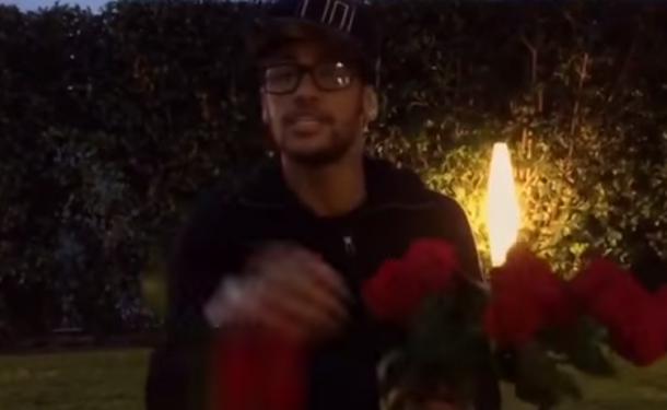 Neymar s ružama neke žene oduševio, a neke razočarao