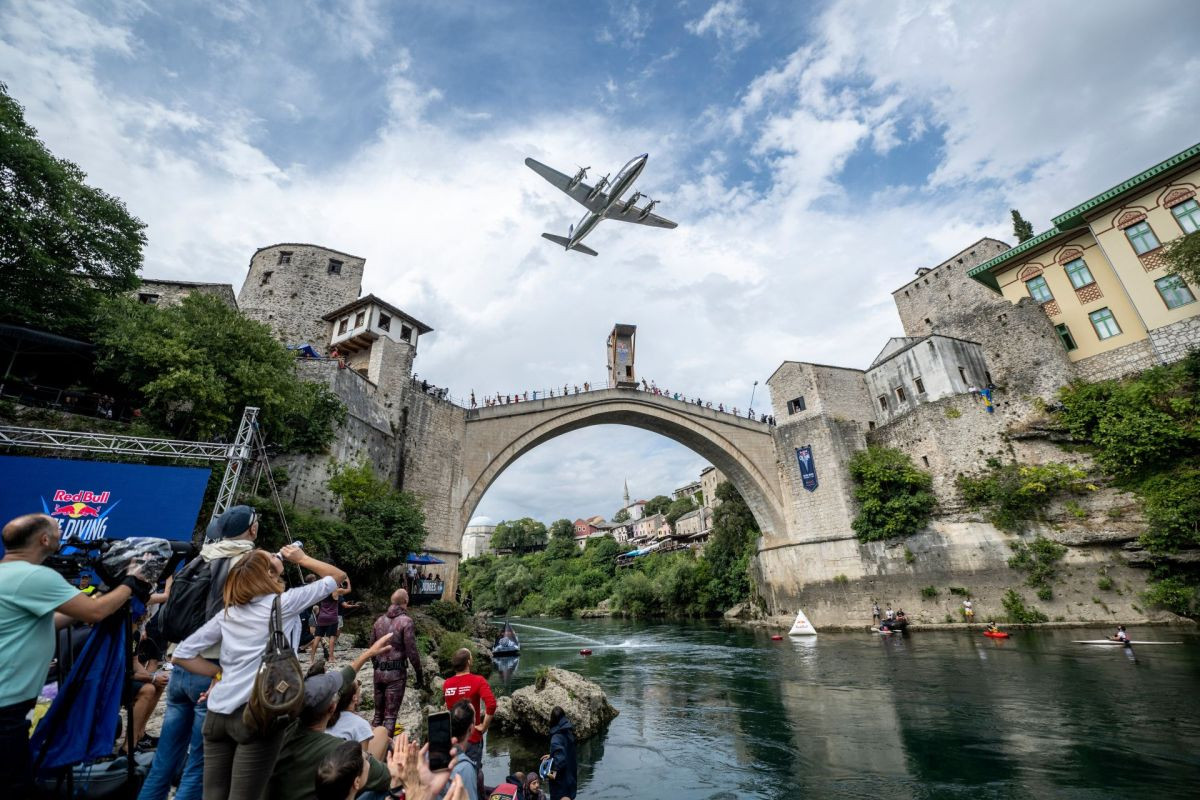 Red Bull Cliff Diving ove sedmice stiže u Mostar