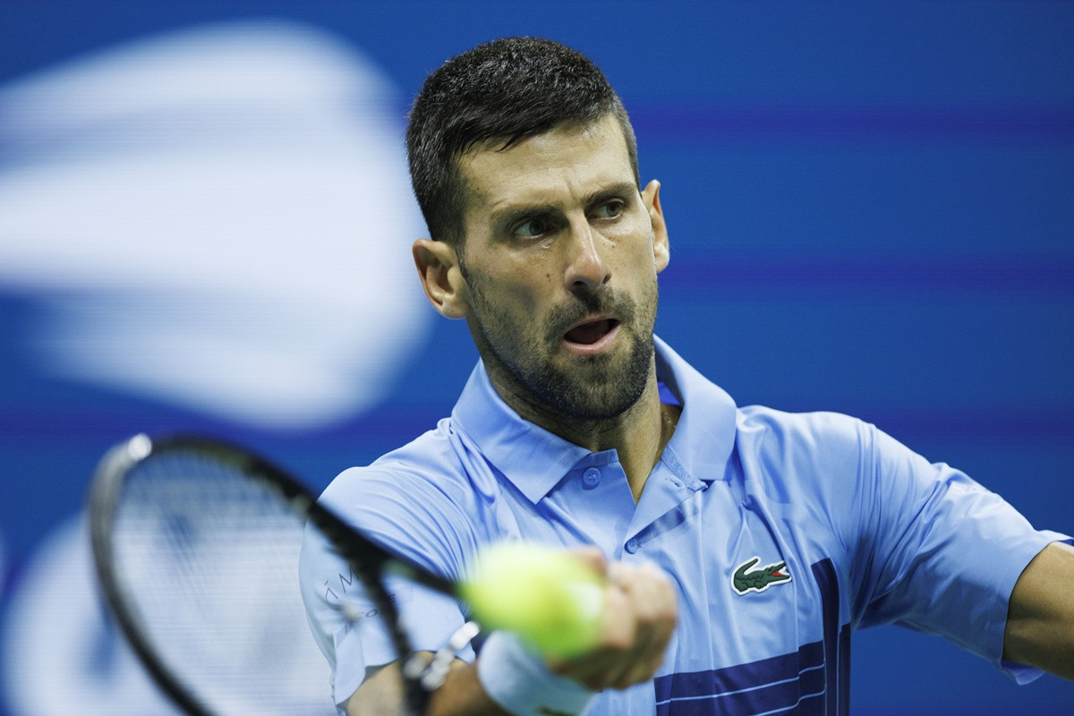 Novak Đoković pozvao navijače iz Srbije: "Dođite, možda posljednji put igram ovdje" Novak Đoković pozvao navijače iz Srbije: "Dođite, možda posljednji put igram ovdje"
