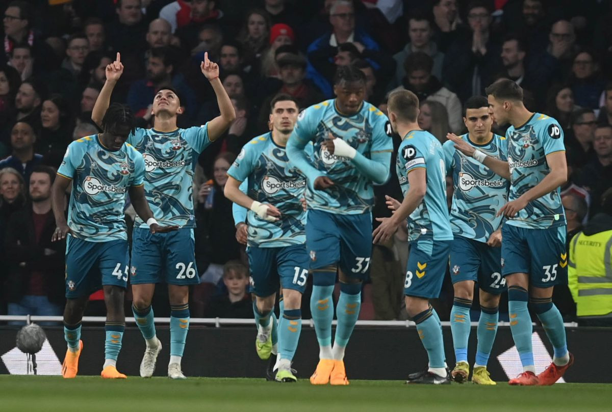 Southampton u samom finišu sitgao do pobjede na otvaranju sezone