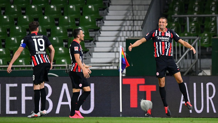 Werder tone sve dublje: Frankfurt ubjedljivo slavio u Bremenu
