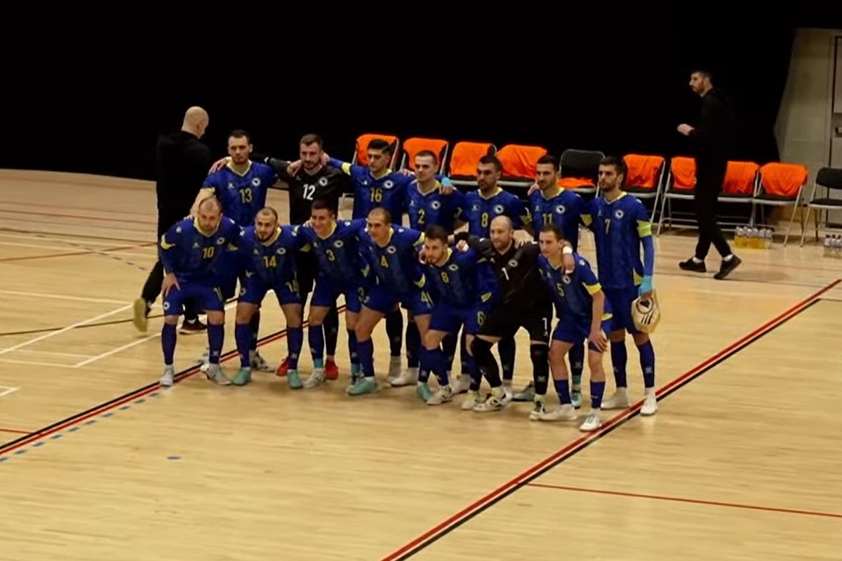 Futsal Zmajevi razbili Englesku i osigurali baraž za EURO - U Zenici meč za direktan plasman! Futsal Zmajevi razbili Englesku i osigurali baraž za EURO - U Zenici meč za direktan plasman!