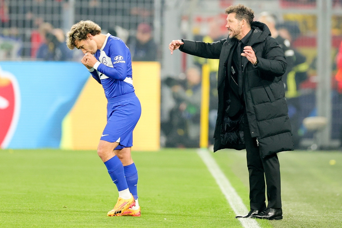 Griezmann završava ozbiljnu fudbalsku karijeru, Simeone mu već pronašao zamjenu Griezmann završava ozbiljnu fudbalsku karijeru, Simeone mu već pronašao zamjenu