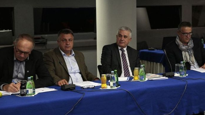 "Poštovat ćemo propise, istrajati u namjeri i razriješiti Kovačevića"