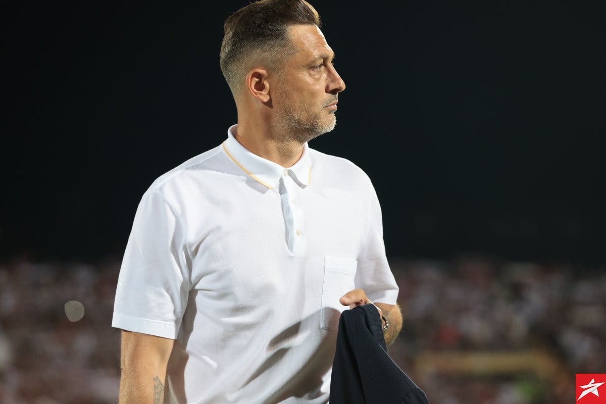 Drama u Craiovi: Radoi prekinuo šutnju o sarajevskoj avanturi i sukobu sa Rotaruom Drama u Craiovi: Radoi prekinuo šutnju o sarajevskoj avanturi i sukobu sa Rotaruom