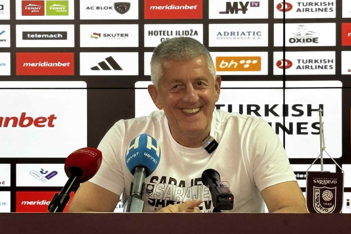 Musemić: "I Zekić je igrao sa tri nazad pa primio osam golova" Musemić: "I Zekić je igrao sa tri nazad pa primio osam golova"