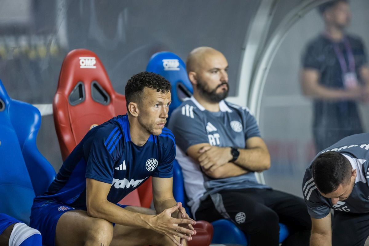Perišić sa strane gleda patnju Hajduka i tek sada shvata da je dobro što ga je Gattuso izbacio
