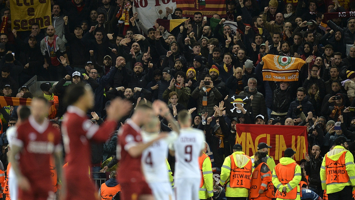 "Osramoćena" Roma uputila poruku navijaču Liverpoola u bolnici