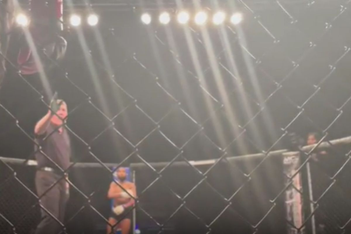 Teška povreda MMA borca