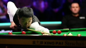 Ding Junhui slavio protiv Stephena Maguirea u finalu i osvojio UK Championship