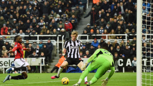 Newcastle nadigrao i Manchester United, igralo se 100 minuta
