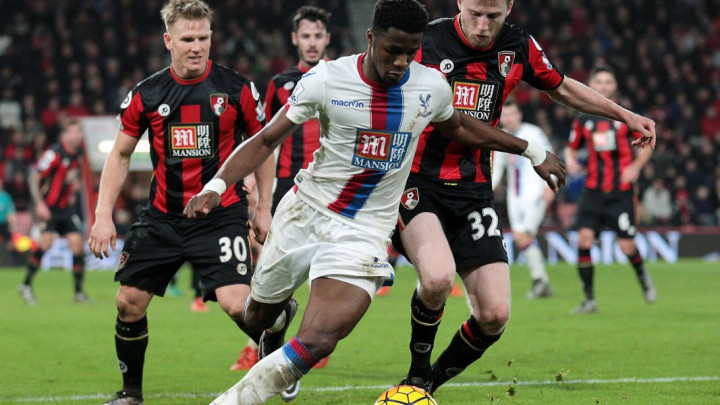 Begović nije mogao zaustaviti Van Aanholta, ali ni Palace sjajni Bournemouth
