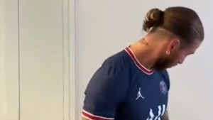 Sergio Ramos kao da je zaboravio da više ne nosi dres Reala: Ovaj snimak to jasno pokazuje