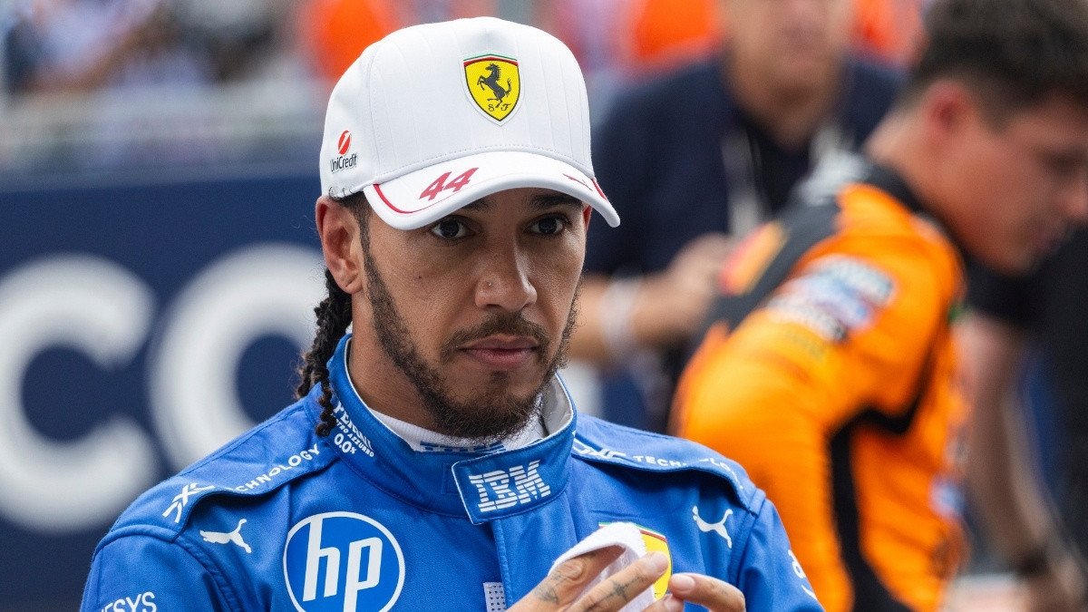 Schumacher otkrio mnogo toga: Da li Lewis Hamilton razmišlja o odlasku u penziju? Schumacher otkrio mnogo toga: Da li Lewis Hamilton razmišlja o odlasku u penziju?