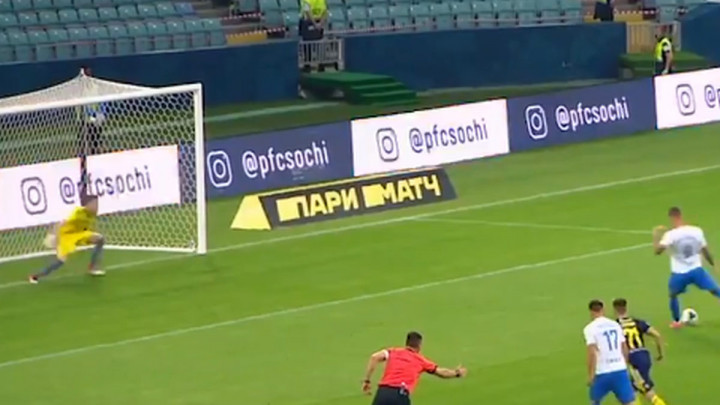 Rostov objasnio razloge 10:1 poraza, ali svijet priča o odbranama njegovog 17-godišnjeg golmana