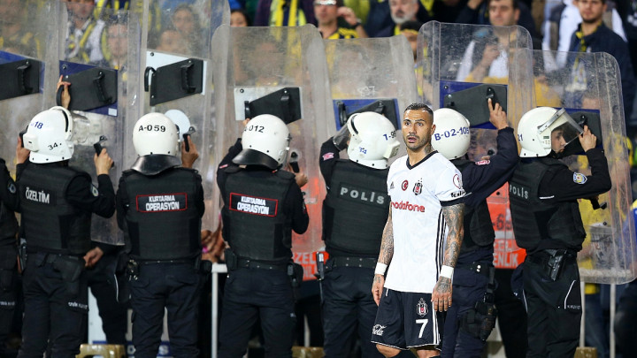 Fener i Bešiktaš će odigrati preostale 33 minute derbija