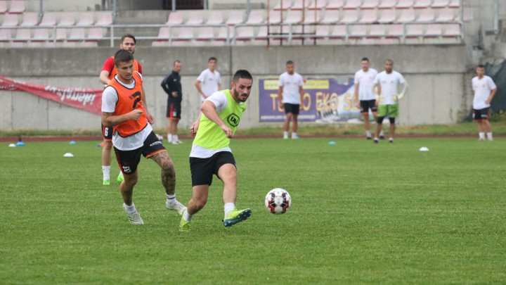 Sjajan meč u Gradskom vrtu: FK Sloboda pobijedio Osijek!