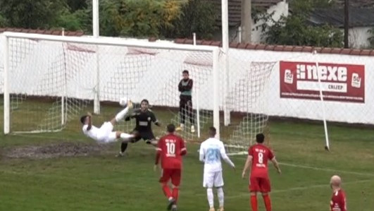 Pogledajte spektakularan gol škaricama Luke Menala
