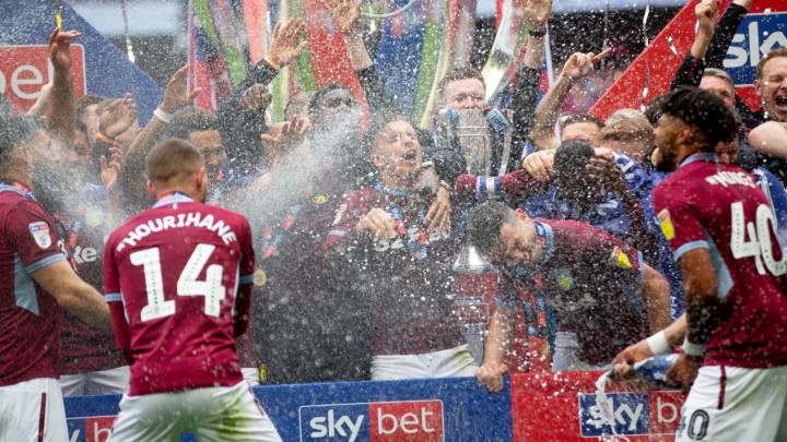 Aston Villa sezonu počinje sa bodovnim minusom?